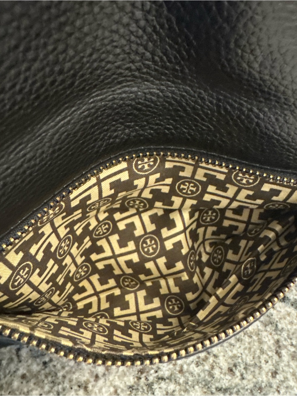 Tory Burch Black Pebbled Leather Flap Wristlet Clutch with Gold Logo - Picture 7 of 14